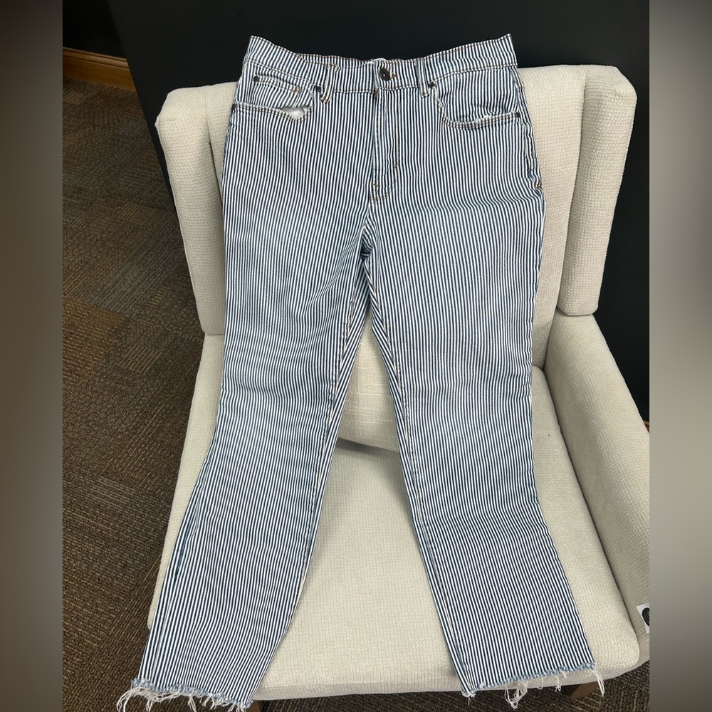 Kensie Black and White Striped Straight Leg Jeans